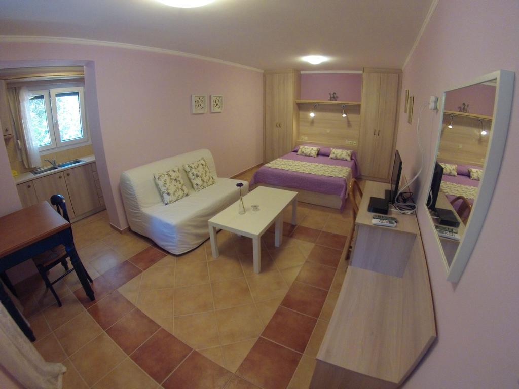 Appartamenti Angelika Пердика Номер фото